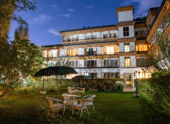 Best Hotels in Leh Ladakh | Luxury, Comfort & Great Stays