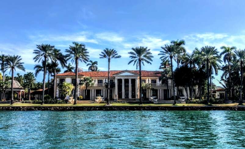 Make the Most of Your Time on the Water With Boat Rentals Fort Lauderdale