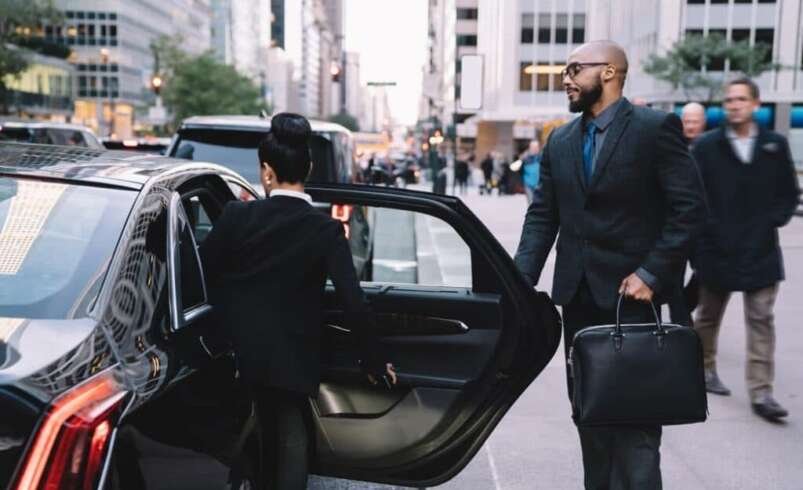 Corporate Car Services for Business Travelers and Professionals