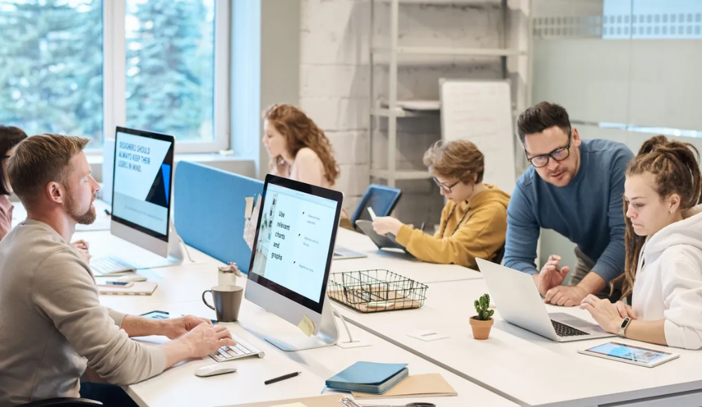 How a Digital Marketing Agency Improves Your Online Presence