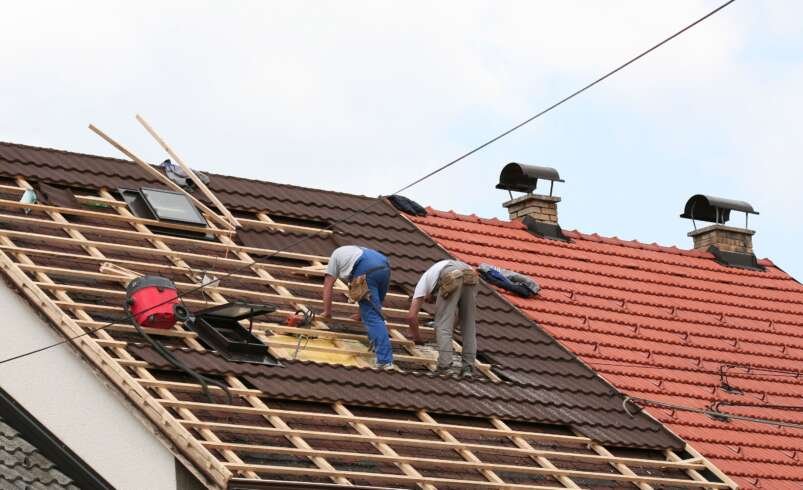 Roof Installation Service: A Complete Guide for Homeowners