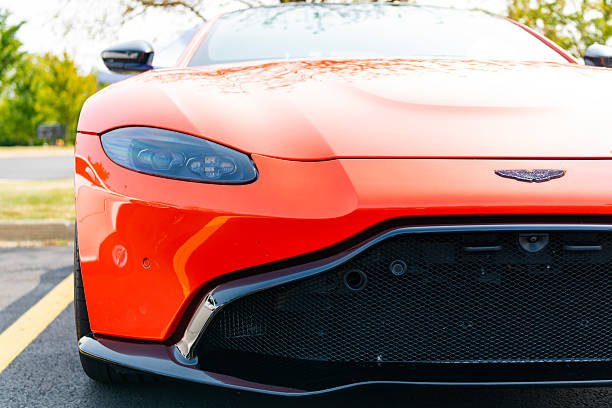 Car Garage Expert Dubai – The Trusted Garage Near Me for Vehicle Services