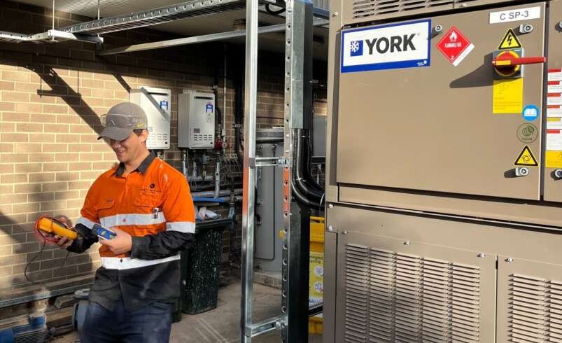Electrician in Walkerville: From Small Repairs to Complete Electrical Projects
