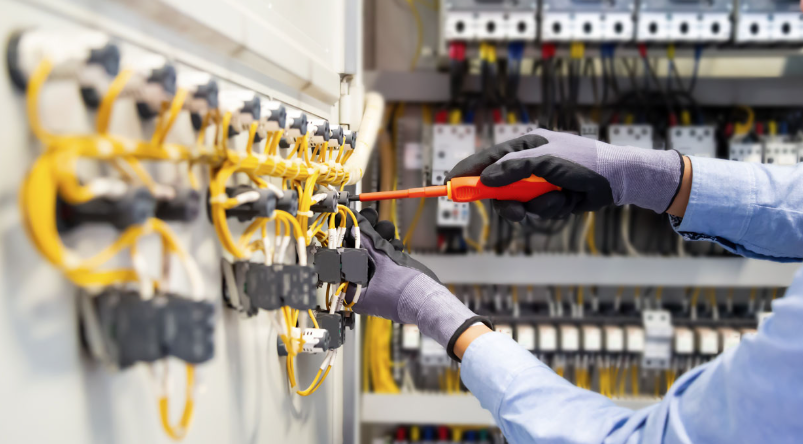 What Causes Lights to Flicker or Dim Unexpectedly?