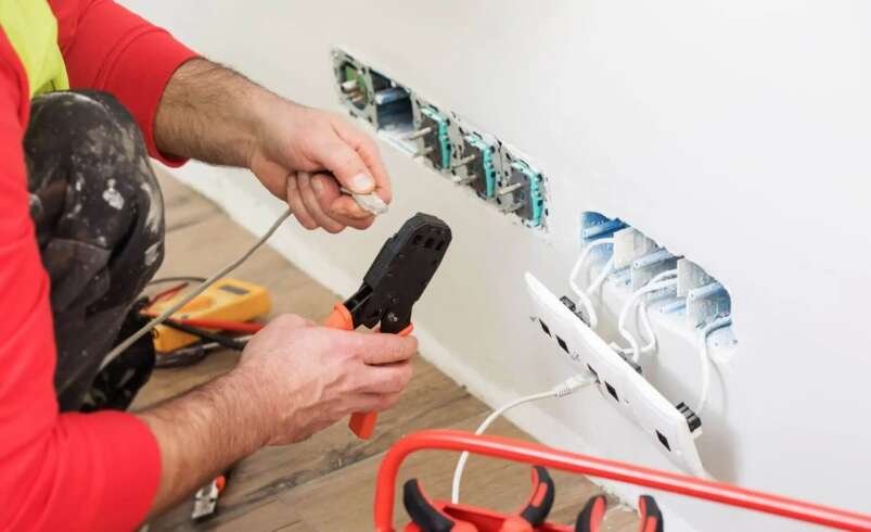 Electrical Wiring Problems Orlando Homeowners Shouldn’t Ignore